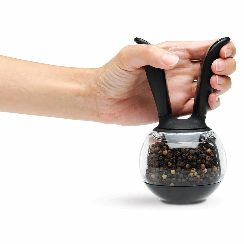 Chefn Pepperball Pepper Grinder 2 Chefn Pepperball Pepper Grinder - Image 2