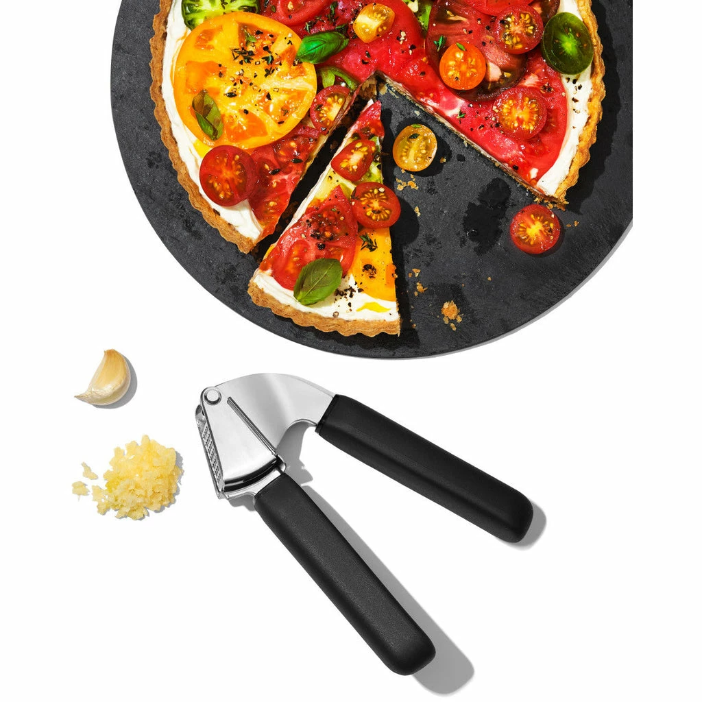 OXO Good Grips Garlic Press 2 OXO Good Grips Garlic Press - Image 2